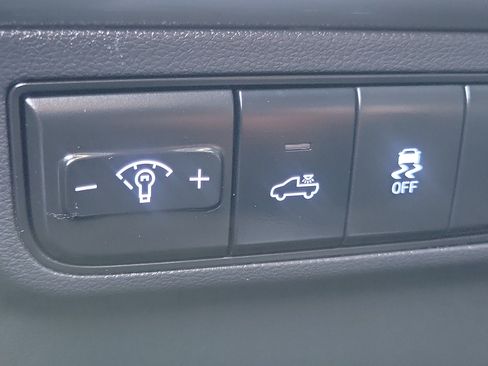 Certified 2025 Hyundai Santa Cruz SEL FWD image 19