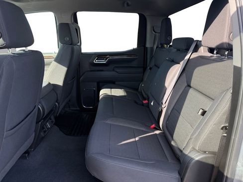 Certified 2025 GMC Sierra 1500 Elevation image 16