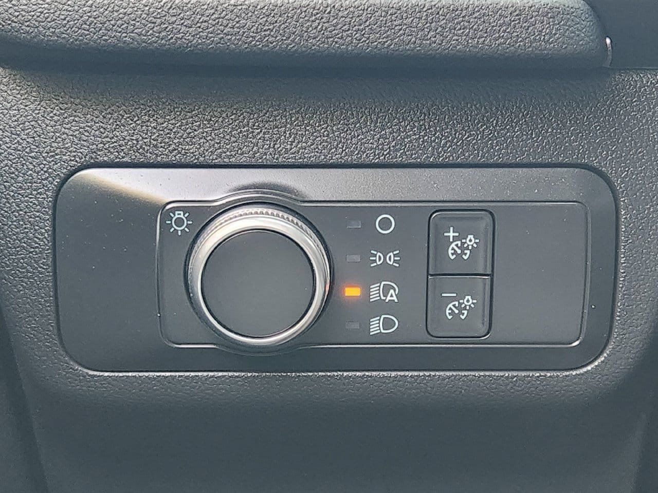 Used 2020 Ford Escape S FWD image 21