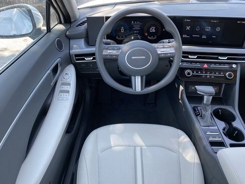 New 2025 Hyundai Sonata SE image 27