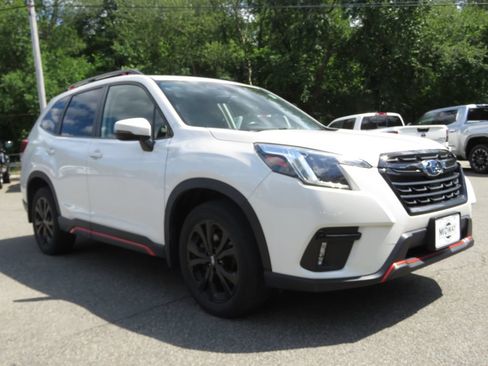Used 2023 Subaru Forester Sport AWD/4WD image 3