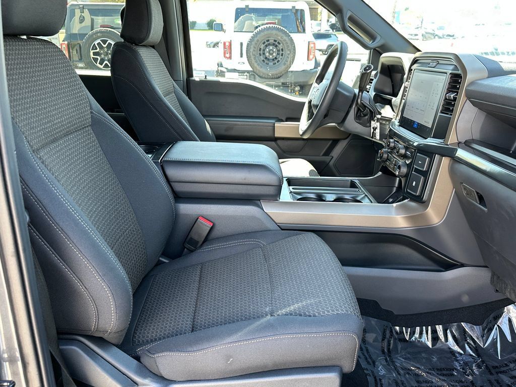 New 2026 Ford F150 STX w/ Equipment Group 201A FX4 AWD/4WD image 17