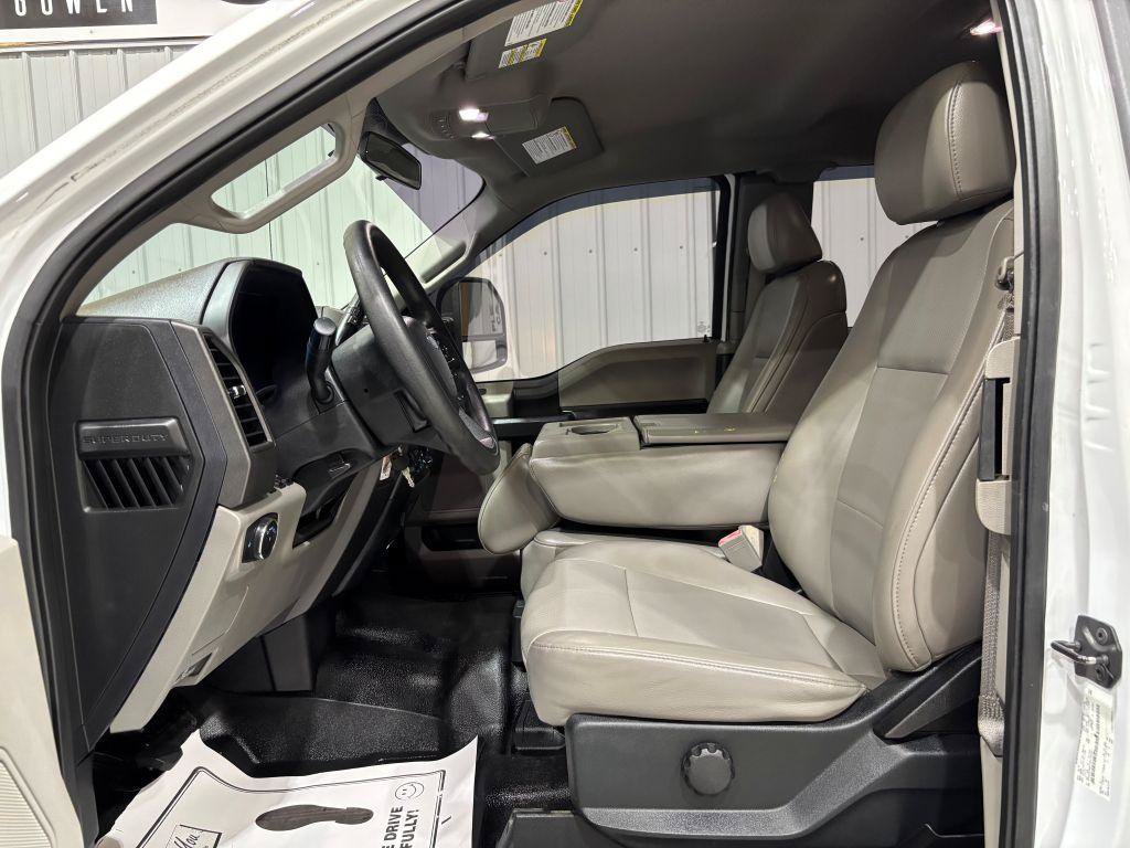 Used 2018 Ford F350 XL AWD/4WD image 11