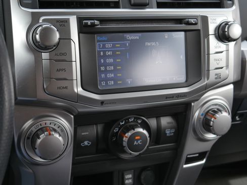 Used 2016 Toyota 4Runner SR5 Premium AWD/4WD image 12