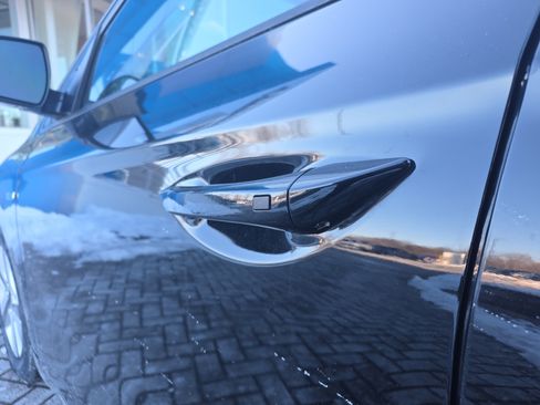 Used 2019 Hyundai Ioniq Blue image 13