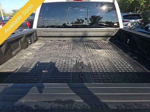 Used 2025 Ford F150 Platinum w/ FX4 Off-Road Package AWD/4WD image 4