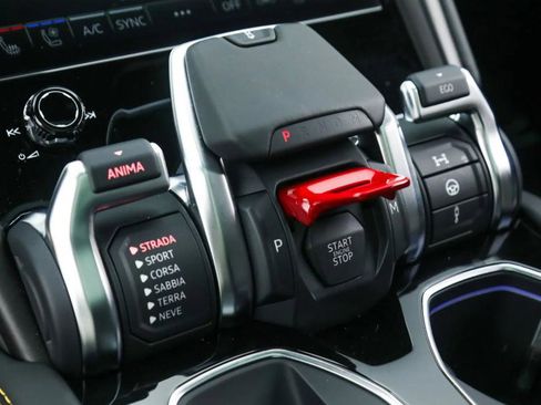 Used 2023 Lamborghini Urus S image 17