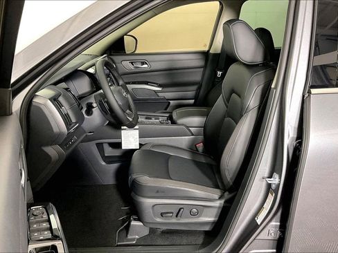 New 2026 Nissan Pathfinder SL AWD/4WD image 14