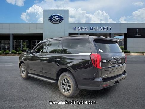 New 2026 Ford Expedition Active RWD image 3