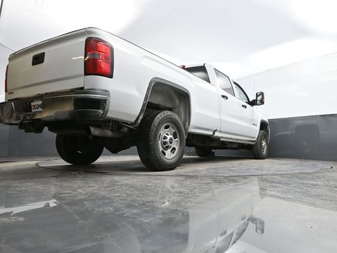 Used 2019 GMC Sierra 2500 4x4 Crew Cab image 44