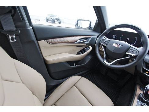 New 2026 Cadillac CT5 Premium Luxury RWD image 8