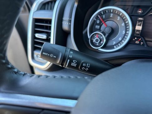 Used 2020 RAM 1500 Laramie image 24