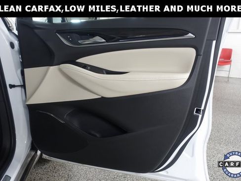 Used 2023 Buick Enclave Essence image 27