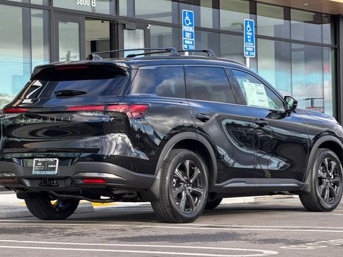 New 2026 INFINITI QX60 Autograph w/ Dark Cargo Package image 5