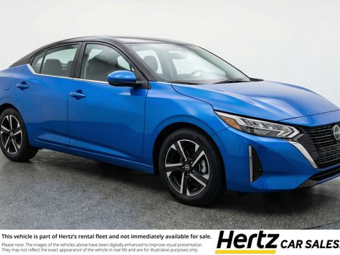 Used 2025 Nissan Sentra SV image 1