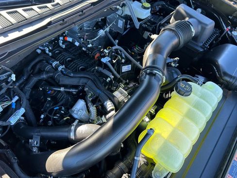 New 2025 Ford Expedition Max King Ranch image 31