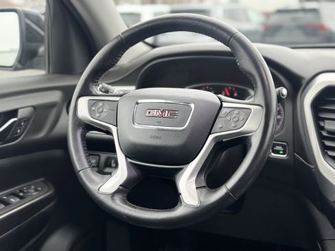 Used 2019 GMC Acadia SLT image 14