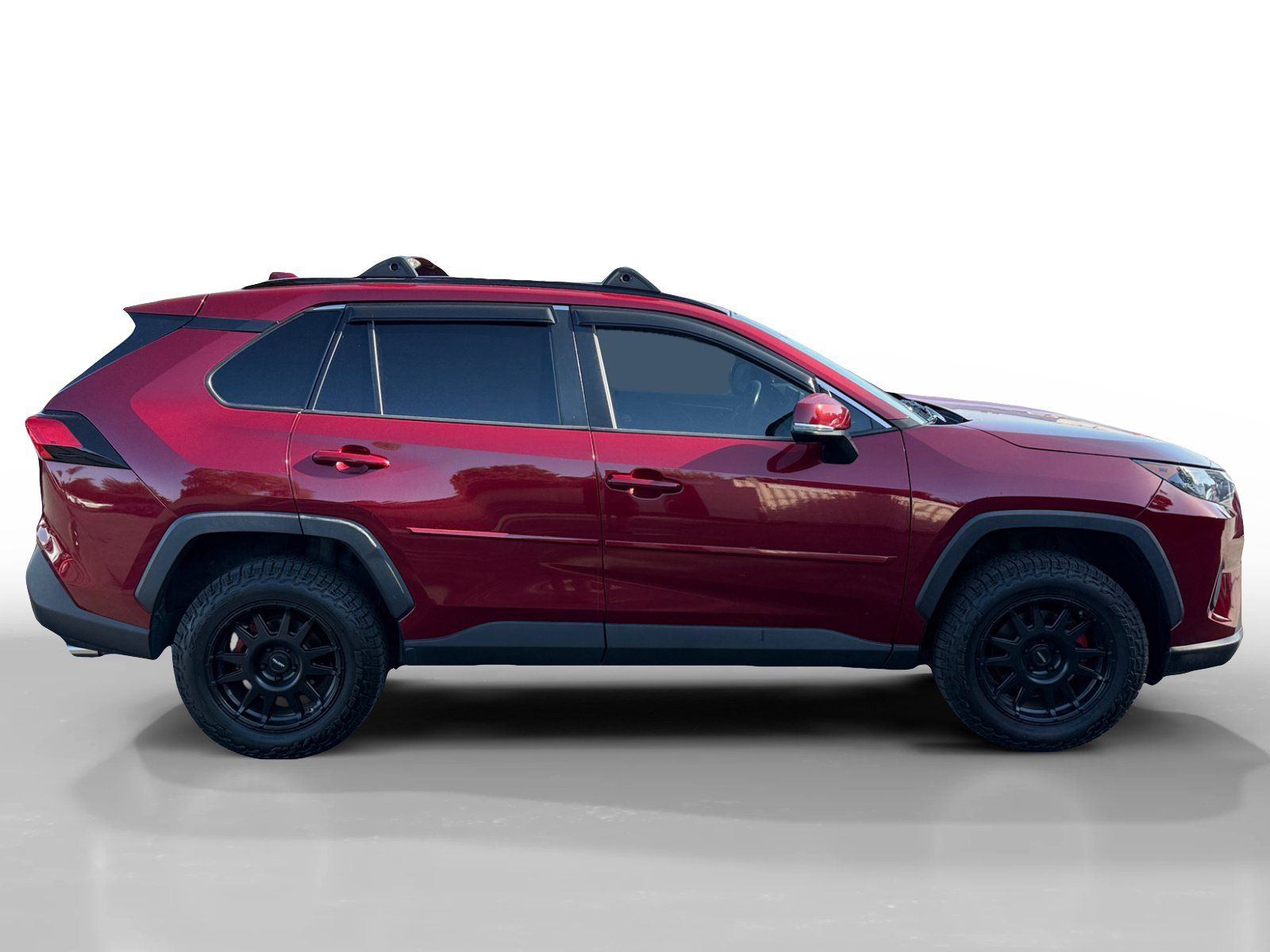 Used 2019 Toyota RAV4 LE w/ Carpet Mat Package FWD image 6