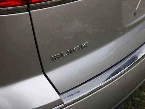 Used 2016 Buick Enclave Convenience FWD image 35