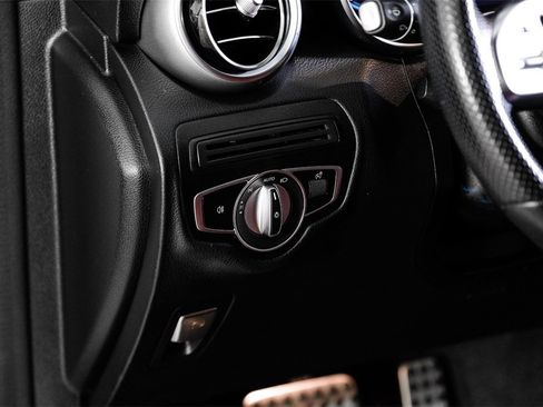 Used 2022 Mercedes-Benz GLC 300 w/ AMG Line image 29