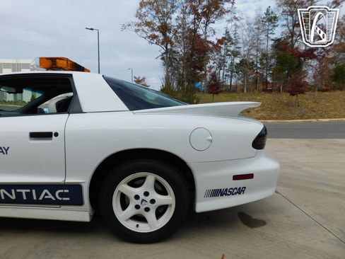 Used 1994 Pontiac Firebird Coupe RWD image 16