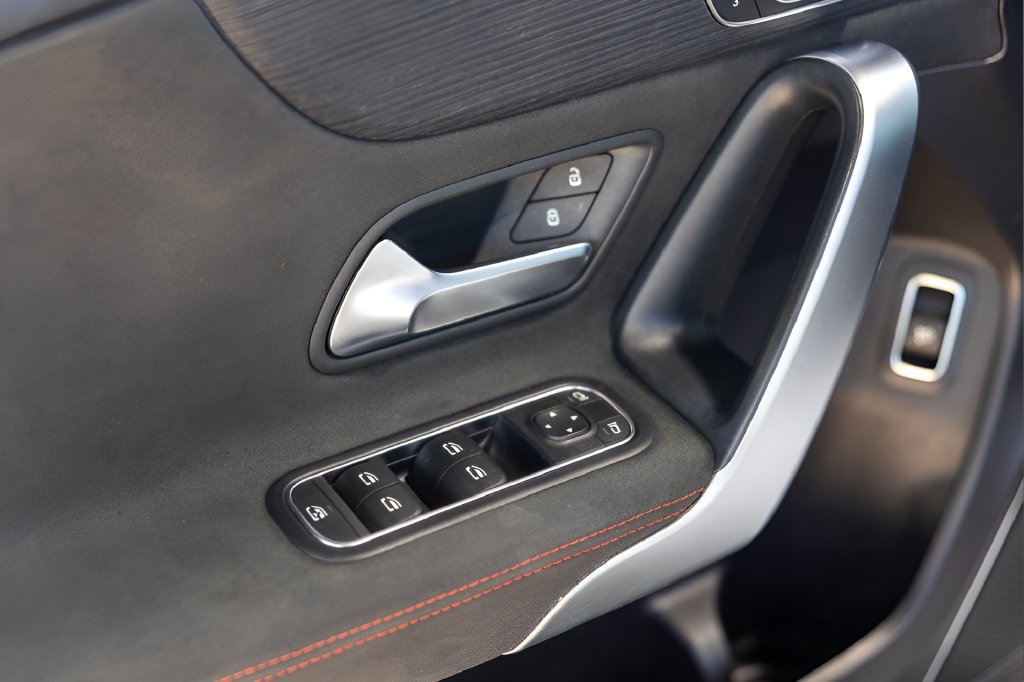 Used 2019 Mercedes-Benz A 220 image 31