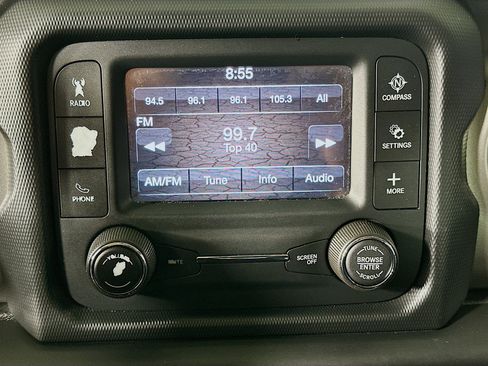 Used 2018 Jeep Wrangler Unlimited Sport AWD/4WD image 21