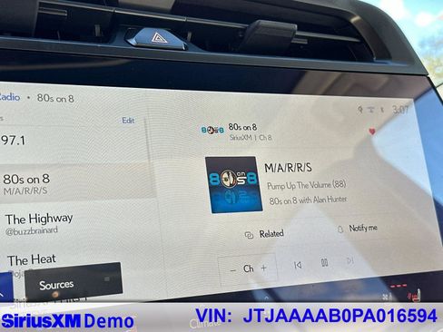 Used 2023 Lexus RZ 450e Premium w/ Technology Package image 33