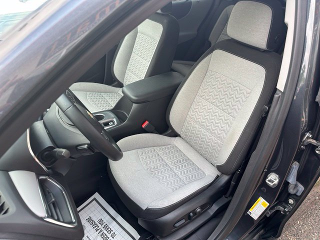 Used 2023 Chevrolet Equinox LT w/ Driver Convenience Package AWD/4WD image 9