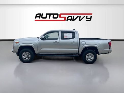 Used 2022 Toyota Tacoma SR AWD/4WD image 4