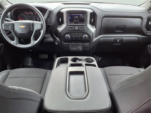 Used 2024 Chevrolet Silverado 1500 Custom image 12