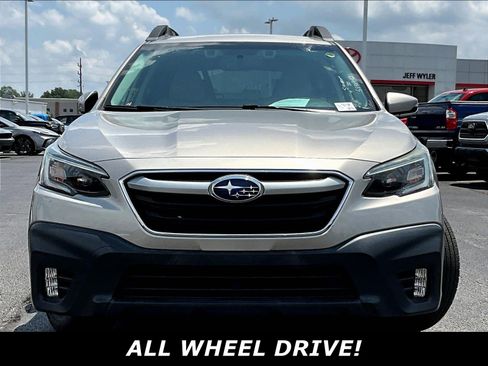 Used 2020 Subaru Outback Premium w/ Popular Package #1 AWD/4WD image 2
