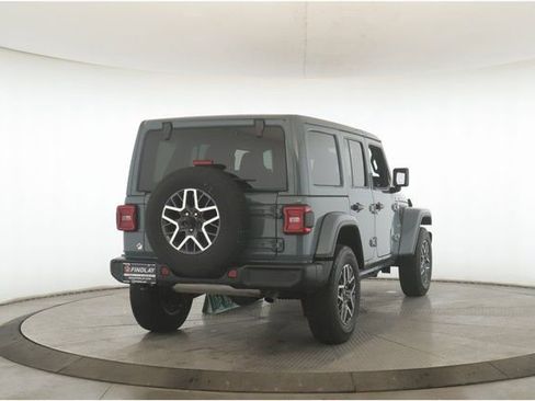 Used 2024 Jeep Wrangler Sahara w/ Safety Group image 7