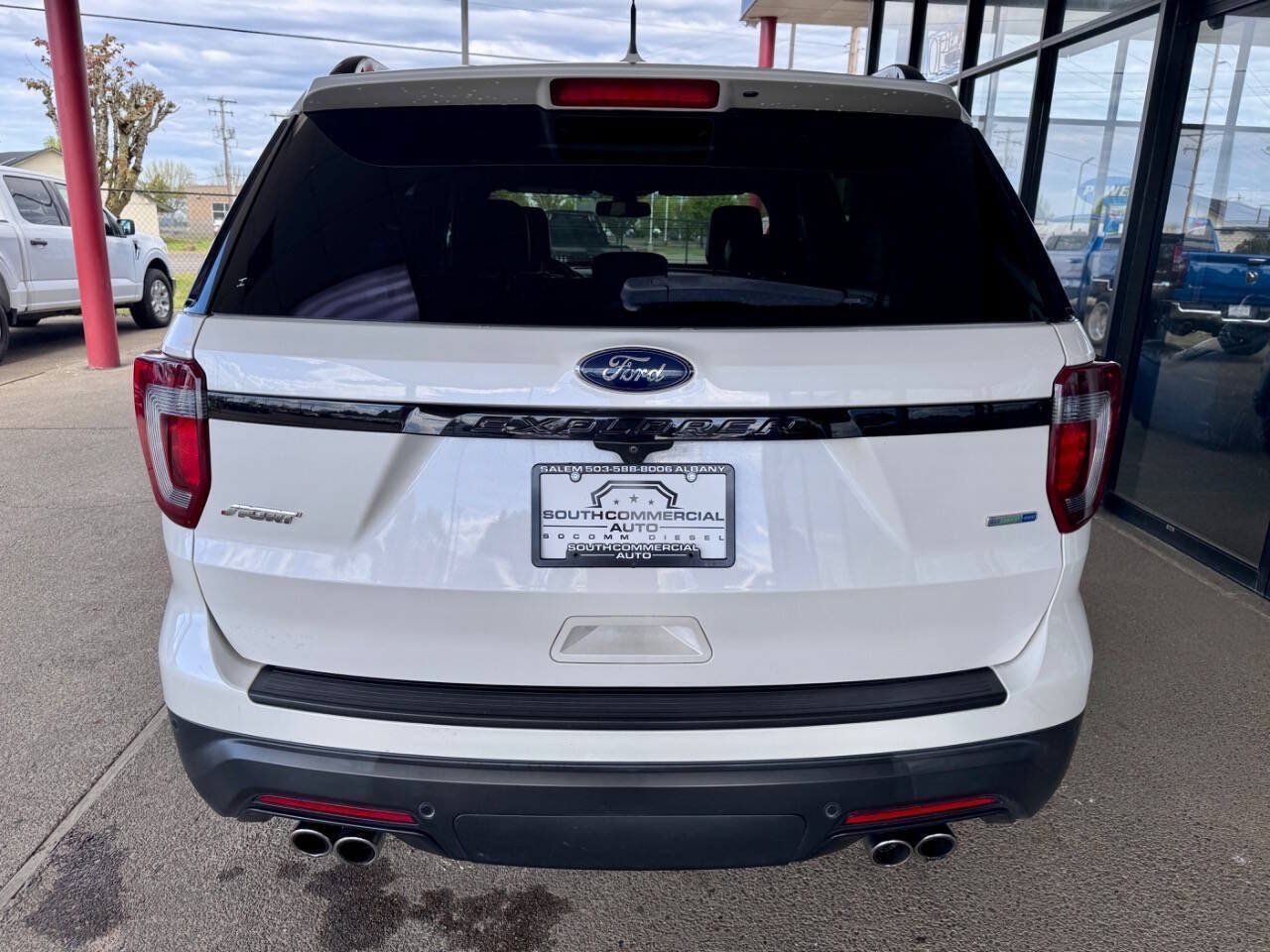 Used 2019 Ford Explorer Sport w/ Equipment Group 401A AWD/4WD image 4