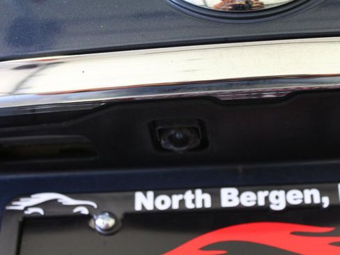 Used 2015 Nissan Rogue SL w/ SL Premium Package AWD/4WD image 32