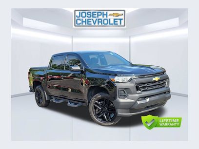 Used 2025 Chevrolet Colorado W/T