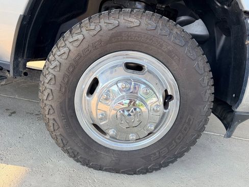 Used 2022 RAM 3500 Big Horn w/ Level B Equipment Group AWD/4WD image 13