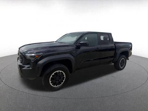 Used 2024 Toyota Tacoma TRD Off-Road AWD/4WD image 8
