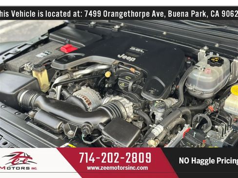 Used 2018 Jeep Wrangler Unlimited Rubicon AWD/4WD image 52