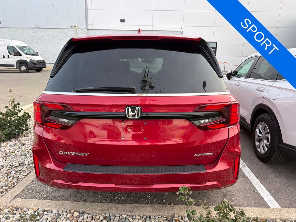 Used 2025 Honda Odyssey Sport-L image 4