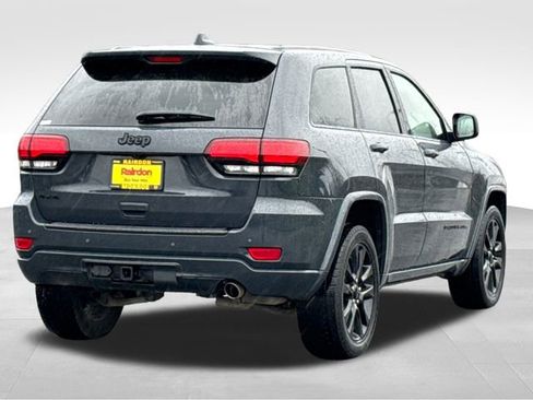 Used 2018 Jeep Grand Cherokee Altitude image 13
