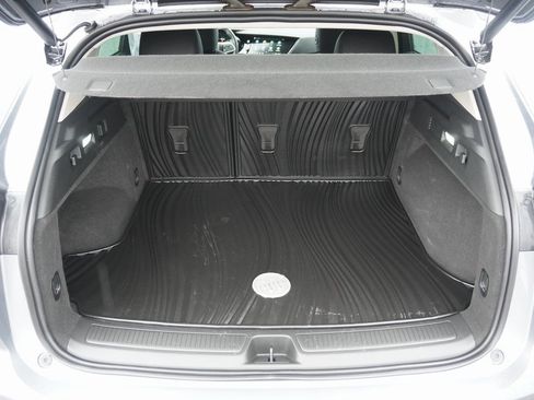 Used 2022 Buick Envision Avenir w/ Safety Package image 9