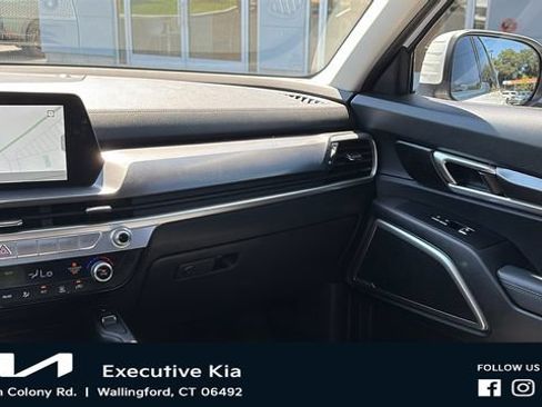 Used 2023 Kia Telluride S AWD/4WD image 25