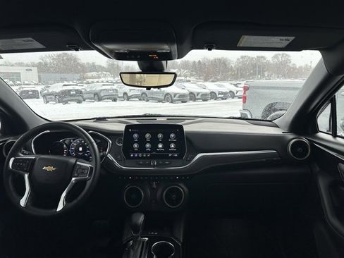 Certified 2023 Chevrolet Blazer Premier w/ Driver Confidence II Package image 21