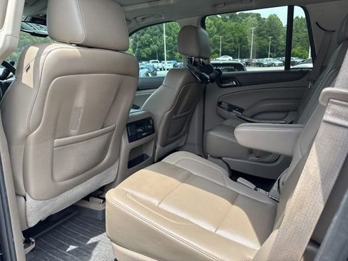Used 2015 GMC Yukon SLT w/ Open Road Package AWD/4WD image 9