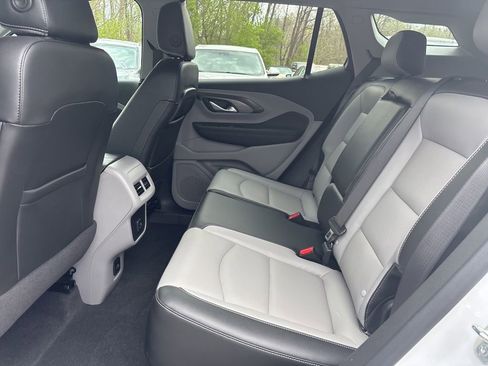 Used 2023 GMC Terrain SLT FWD image 14