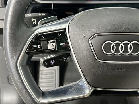 Used 2022 Audi e-tron Premium w/ Convenience Plus Package AWD/4WD image 22