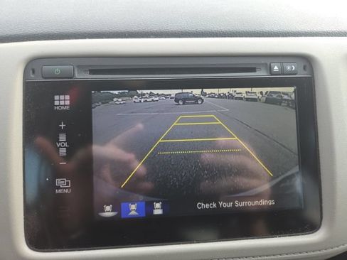 Used 2016 Honda HR-V EX image 19