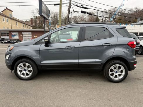 Used 2018 Ford EcoSport SE w/ SE Convenience Package image 4