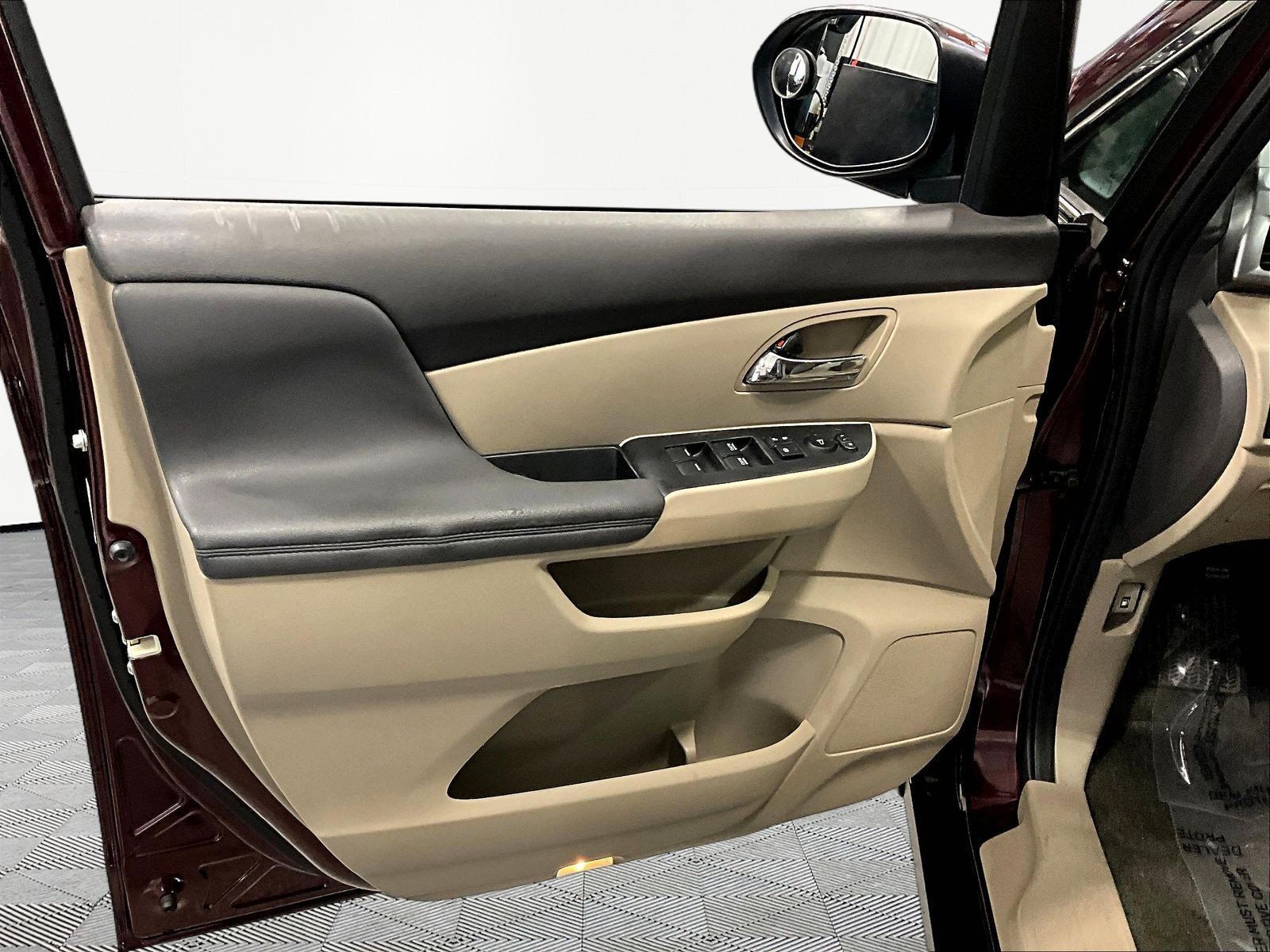 Used 2014 Honda Odyssey EX-L image 20